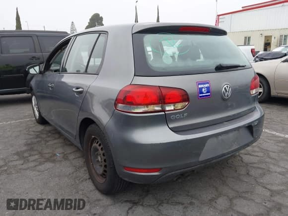 ✅ 2013 Volkswagen Golf • VIN: WVWDB7AJ1DW121084 • Lot: 43617194. Listed on IAAI with 91,191 mi. Free auction sales archive from the USA and detailed vehicle history report at DreamBid. Image 3.