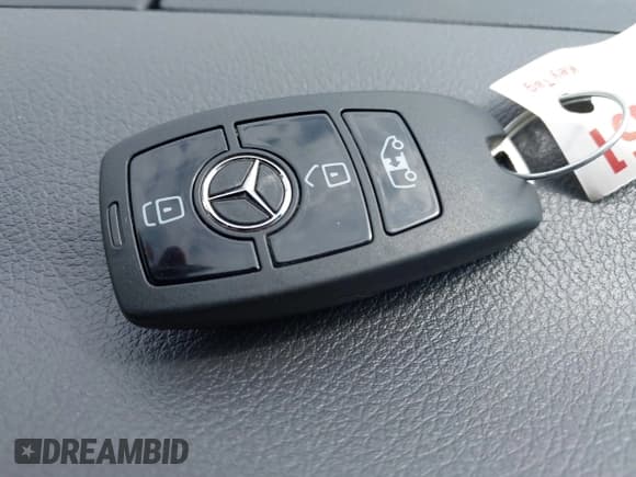 ✅ 2020 Mercedes-Benz Sprinter • VIN: W1X4EBVY4LP248292 • Лот: 42834537. Опубликован ранее на IAAI с пробегом 27 915 миль. Бесплатный доступ к архиву аукционных продаж из США и подробный отчёт об истории автомобиля на DreamBid. Изображение 11.