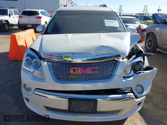 ✅ 2012 GMC Acadia Denali • VIN: 1GKKRTED5CJ169431 • Lot: 43500631. Listed on IAAI with 139,198 mi. Free auction sales archive from the USA and detailed vehicle history report at DreamBid. Image 12.