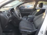 ✅ 2018 Chevrolet Equinox LT • VIN: 2GNAXJEV4J6149912 • Лот: 85255435. Опубликован ранее на Copart с пробегом 106 433 миль. Бесплатный доступ к архиву аукционных продаж из США и подробный отчёт об истории автомобиля на DreamBid. Изображение 7.