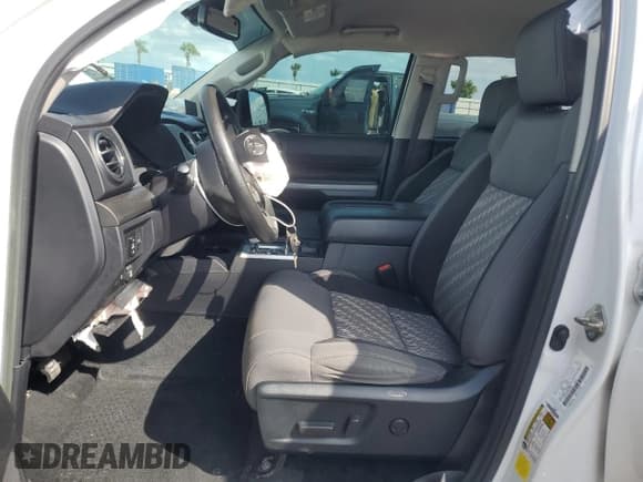 ✅ 2021 Toyota Tundra SR5 • VIN: 5TFEY5F15MX275999 • Лот: 87095865. Опубликован ранее на Copart с пробегом 135 933 миль. Бесплатный доступ к архиву аукционных продаж из США и подробный отчёт об истории автомобиля на DreamBid. Изображение 7.