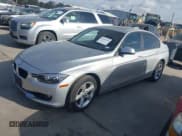 ✅ 2015 BMW 3 Series 328i xDrive • VIN: WBA3B3C53FF545919 • Лот: 43526254. Опубликован ранее на IAAI с пробегом 126 013 миль. Бесплатный доступ к архиву аукционных продаж из США и подробный отчёт об истории автомобиля на DreamBid. Изображение 17.