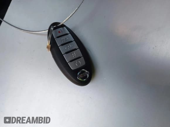 ✅ 2014 Nissan Pathfinder Platinum • VIN: 5N1AR2MM2EC713339 • Lot: 43895805. Listed on IAAI with 169,358 mi. Free auction sales archive from the USA and detailed vehicle history report at DreamBid. Image 11.