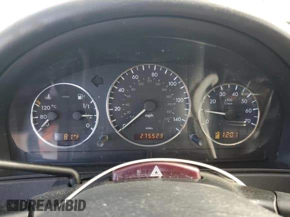 ✅ 2005 Mercedes-Benz M 350 • VIN: 4JGAB57E75A523557 • Lot: 90727035. Wystawiony na Copart z przebiegiem 275 523 mil. Bezpłatny archiwum sprzedaży aukcyjnych z USA i szczegółowy raport historii pojazdu na DreamBid. Zdjęcie 9.