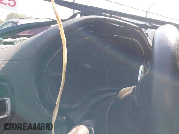 2022 Dodge Durango R/T with VIN 1C4SDJCT4NC221874, listed as a IAAI auction lot 42982633 with 41,335 mi miles and . Bid and sale history available at DreamBid. Image 15.