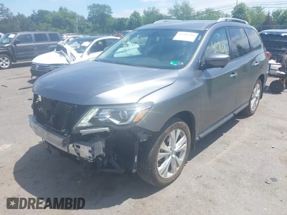✅ 2018 Nissan Pathfinder SV • VIN: 5N1DR2MM8JC644499 • Lot: 42783749. Wystawiony na IAAI z przebiegiem 91 304 mil. Bezpłatny archiwum sprzedaży aukcyjnych z USA i szczegółowy raport historii pojazdu na DreamBid. Zdjęcie 17.