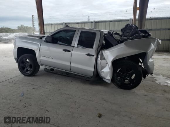 ✅ 2017 Chevrolet Silverado 1500 Custom • VIN: 1GCRCPEH3HZ267419 • Lot: 83856444. Wystawiony na Copart z przebiegiem 78 952 mil. Bezpłatny archiwum sprzedaży aukcyjnych z USA i szczegółowy raport historii pojazdu na DreamBid. Zdjęcie 2.