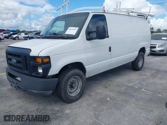 ✅ 2012 Ford Econoline Cargo Recreational • VIN: 1FTNE2EL4CDA10162 • Lot: 43414147. Wystawiony na IAAI z przebiegiem 137 867 mil. Bezpłatny archiwum sprzedaży aukcyjnych z USA i szczegółowy raport historii pojazdu na DreamBid. Zdjęcie 2.