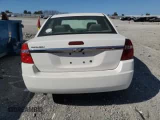 2005 Chevrolet Malibu z VIN 1G1ZS52F75F209328, wystawiony jako Copart lot #75717184 z przebiegiem 221 899 mil mil oraz Nie do naprawy • Non repairable. Historia ofert i sprzedaży dostępna na DreamBid. Obrazek 6.