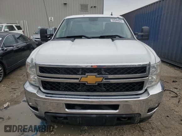 ✅ 2014 Chevrolet Silverado 2500HD LT • VIN: 1GC1KXCG2EF132035 • Лот: 52649525. Опубликован ранее на Copart с пробегом 216 301 миль. Бесплатный доступ к архиву аукционных продаж из США и подробный отчёт об истории автомобиля на DreamBid. Изображение 5.