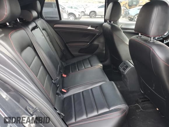 ✅ 2020 Volkswagen Golf GTI S • VIN: 3VW5T7AU8LM012760 • Лот: 91257545. Опубликован ранее на Copart с пробегом 51 904 миль. Бесплатный доступ к архиву аукционных продаж из США и подробный отчёт об истории автомобиля на DreamBid. Изображение 10.