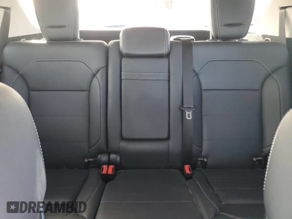 ✅ 2015 Mercedes-Benz M 350 • VIN: 4JGDA5HB8FA557741 • Лот: 92020225. Опубликован ранее на Copart с пробегом 141 556 миль. Бесплатный доступ к архиву аукционных продаж из США и подробный отчёт об истории автомобиля на DreamBid. Изображение 10.