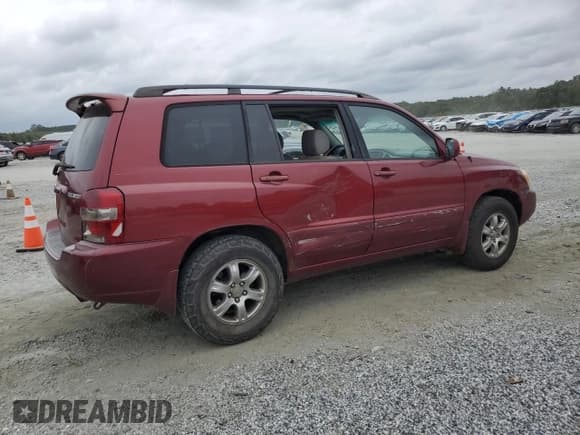 ✅ 2007 Toyota Highlander • VIN: JTEGD21A170155605 • Lot: 84644855. Listed on Copart with 321,435 mi. Free auction sales archive from the USA and detailed vehicle history report at DreamBid. Image 3.