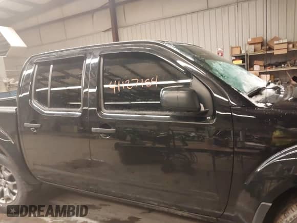 2020 Nissan Frontier SV with VIN 1N6ED0EBXLN710208, listed as a IAAI auction lot 41137154 with 28,760 mi miles and . Bid and sale history available at DreamBid. Image 13.