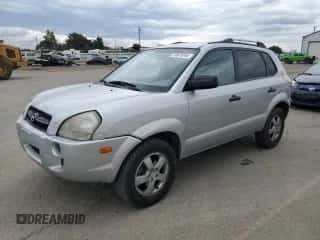 2008 Hyundai Tucson GLS z VIN KM8JM12B28U870149, wystawiony jako Copart lot #70970264 z przebiegiem 159 606 mil mil oraz Szkoda całkowita • Salvage title. Historia ofert i sprzedaży dostępna na DreamBid. Obrazek 1.