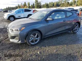 2019 Hyundai Veloster 2.0 with VIN KMHTG6AF5KU017284, listed as a Copart auction lot 83831355 with Not provided miles and Salvage title. Bid and sale history available at DreamBid. Image 1.