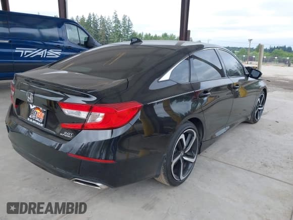 ✅ 2019 Honda Accord Sport • VIN: 1HGCV2F37KA021812 • Lot: 42505274. Listed on IAAI with 128,584 mi. Free auction sales archive from the USA and detailed vehicle history report at DreamBid. Image 4.