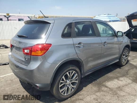 2016 Mitsubishi Outlander SE z VIN JA4AP3AW3GZ046698, wystawiony jako Copart lot #59890755 z przebiegiem 119 048 mil mil oraz Czysty tytuł • Clean title. Historia ofert i sprzedaży dostępna na DreamBid. Obrazek 3.