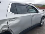 ✅ 2021 Chevrolet Traverse LS • VIN: 1GNERFKW7MJ156057 • Lot: 43426576. Wystawiony na IAAI z przebiegiem 59 799 mil. Bezpłatny archiwum sprzedaży aukcyjnych z USA i szczegółowy raport historii pojazdu na DreamBid. Zdjęcie 21.