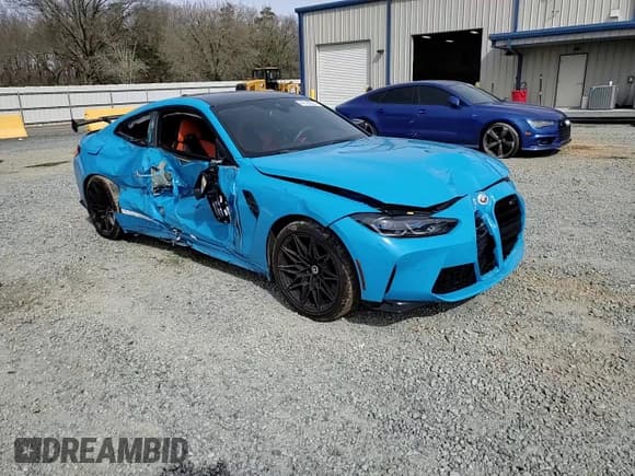 ✅ 2022 BMW M4 Competition xDrive • VIN: WBS43AZ01NCK81354 • Lot: 45180024. Listed on Copart with 13,723 mi. Free auction sales archive from the USA and detailed vehicle history report at DreamBid. Image 11.