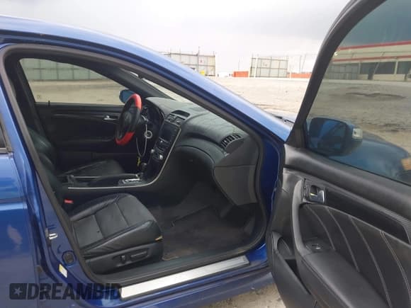 ✅ 2008 Acura TL Type S • VIN: 19UUA76558A028796 • Lot: 43324087. Listed on IAAI with 151,008 mi. Free auction sales archive from the USA and detailed vehicle history report at DreamBid. Image 5.