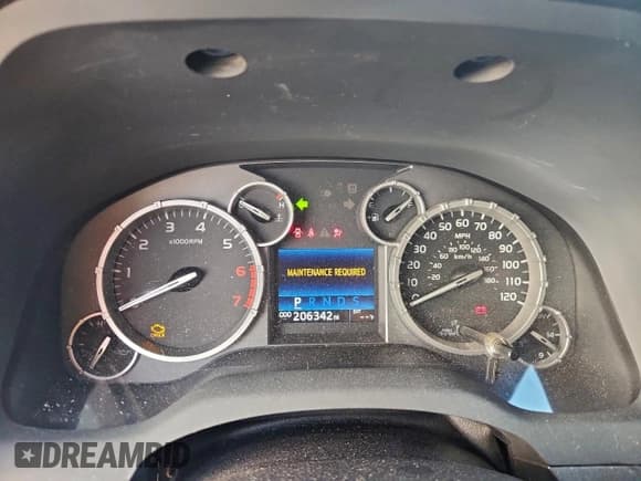 ✅ 2015 Toyota Tundra SR5 • VIN: 5TFRM5F1XFX094381 • Lot: 92108905. Listed on Copart with 206,342 mi. Free auction sales archive from the USA and detailed vehicle history report at DreamBid. Image 9.