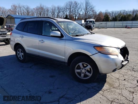 ✅ 2008 Hyundai Santa Fe GLS • VIN: 5NMSG13D18H203449 • Lot: 83313274. Listed on Copart with 197,395 mi. Free auction sales archive from the USA and detailed vehicle history report at DreamBid. Image 4.