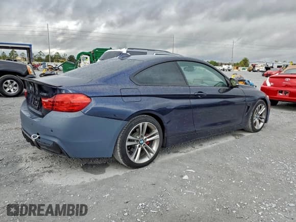 ✅ 2014 BMW 4 Series 428i • VIN: WBA3N3C52EF712342 • Лот: 95294375. Опубликован ранее на Copart с пробегом 126 556 миль. Бесплатный доступ к архиву аукционных продаж из США и подробный отчёт об истории автомобиля на DreamBid. Изображение 3.