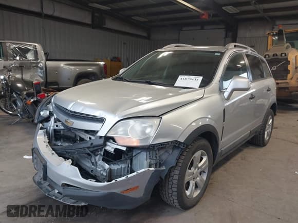 ✅ 2014 Chevrolet Captiva Sport LS • VIN: 3GNAL2EKXES525186 • Lot: 41879433. Wystawiony na IAAI z przebiegiem 137 064 mil. Bezpłatny archiwum sprzedaży aukcyjnych z USA i szczegółowy raport historii pojazdu na DreamBid. Zdjęcie 17.