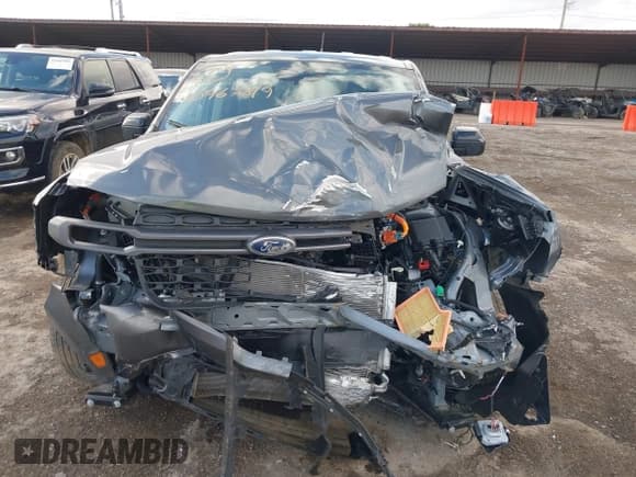 ✅ 2024 Ford Maverick XLT • VIN: 3FTTW8H39RRB27285 • Lot: 43467819. Wystawiony na IAAI z przebiegiem Nie podano. Bezpłatny archiwum sprzedaży aukcyjnych z USA i szczegółowy raport historii pojazdu na DreamBid. Zdjęcie 6.