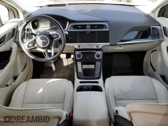 ✅ 2019 Jaguar I-Pace HSE • VIN: SADHD2S15K1F76180 • Lot: 71245893. Listed on Copart with 24,132 mi. Free auction sales archive from the USA and detailed vehicle history report at DreamBid. Image 8.