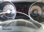 ✅ 2010 Ford Mustang V6 • VIN: 1ZVBP8EN6A5107854 • Lot: 61651625. Listed on Copart with 164,566 mi. Free auction sales archive from the USA and detailed vehicle history report at DreamBid. Image 9.