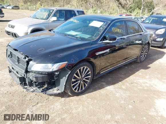 ✅ 2018 Lincoln Continental Select • VIN: 1LN6L9SK7J5601183 • Lot: 43664087. Listed on IAAI with 119,868 mi. Free auction sales archive from the USA and detailed vehicle history report at DreamBid. Image 2.