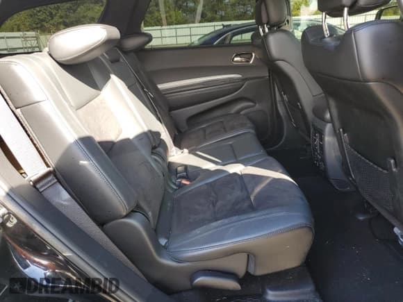 ✅ 2019 Dodge Durango GT Plus • VIN: 1C4RDJDG5KC685400 • Lot: 81029485. Wystawiony na Copart z przebiegiem 104 890 mil. Bezpłatny archiwum sprzedaży aukcyjnych z USA i szczegółowy raport historii pojazdu na DreamBid. Zdjęcie 11.