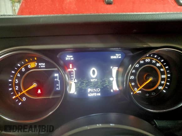 ✅ 2023 Jeep Wrangler Sahara • VIN: 1C4HJXEN9PW695048 • Лот: 95701765. Опубликован ранее на Copart с пробегом 62 693 миль. Бесплатный доступ к архиву аукционных продаж из США и подробный отчёт об истории автомобиля на DreamBid. Изображение 9.