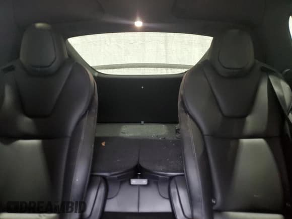 ✅ 2022 Tesla Model X Plaid • VIN: 7SAXCBE6XNF341061 • Лот: 84867405. Опубликован ранее на Copart с пробегом 30 545 миль. Бесплатный доступ к архиву аукционных продаж из США и подробный отчёт об истории автомобиля на DreamBid. Изображение 10.