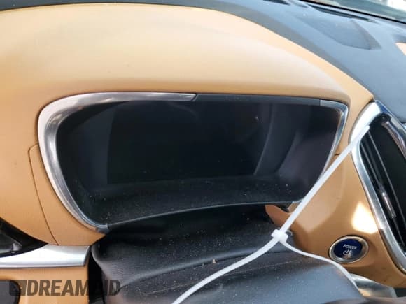 ✅ 2017 Chevrolet Volt Premier • VIN: 1G1RD6S56HU190892 • Lot: 82742613. Wystawiony na Copart z przebiegiem Nie podano. Bezpłatny archiwum sprzedaży aukcyjnych z USA i szczegółowy raport historii pojazdu na DreamBid. Zdjęcie 9.