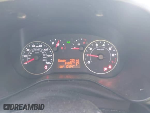 ✅ 2021 Ram ProMaster City Cargo Tradesman SLT • VIN: ZFBHRFBB5M6V80538 • Lot: 41891837. Wystawiony na IAAI z przebiegiem 34 882 mil. Bezpłatny archiwum sprzedaży aukcyjnych z USA i szczegółowy raport historii pojazdu na DreamBid. Zdjęcie 7.