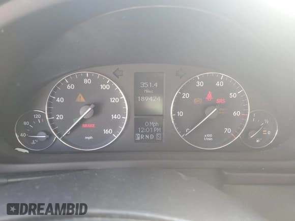 ✅ 2005 Mercedes-Benz C 320 • VIN: WDBRF84J25F709555 • Lot: 81077305. Wystawiony na Copart z przebiegiem 189 424 mil. Bezpłatny archiwum sprzedaży aukcyjnych z USA i szczegółowy raport historii pojazdu na DreamBid. Zdjęcie 9.