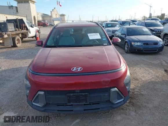 2025 Hyundai Kona SEL with VIN KM8HBCAB6SU199321, listed as a IAAI auction lot 41698781 with 13,783 mi miles and . Bid and sale history available at DreamBid. Image 12.