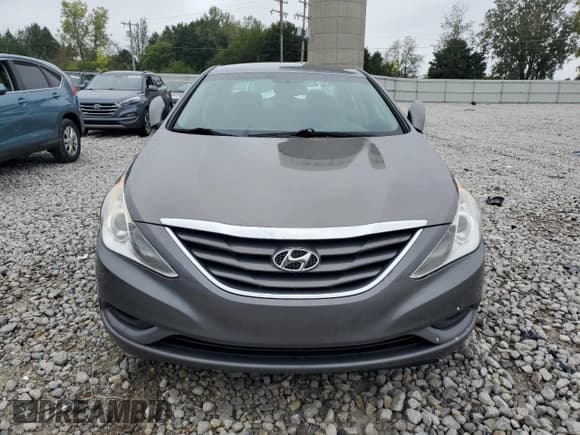 ✅ 2013 Hyundai Sonata GLS • VIN: 5NPEB4AC8DH708036 • Lot: 72876234. Listed on Copart with 138,043 mi. Free auction sales archive from the USA and detailed vehicle history report at DreamBid. Image 5.