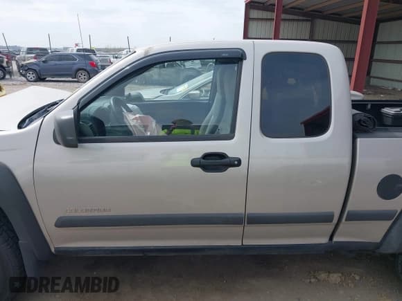 ✅ 2004 Chevrolet Colorado LS Z71 • VIN: 1GCDT196X48182271 • Lot: 42036317. Listed on IAAI with 149,606 mi. Free auction sales archive from the USA and detailed vehicle history report at DreamBid. Image 14.