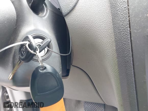 ✅ 2006 Chevrolet HHR LT • VIN: 3GNDA23P16S677943 • Lot: 42033766. Listed on IAAI with 165,853 mi. Free auction sales archive from the USA and detailed vehicle history report at DreamBid. Image 11.