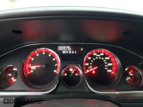 ✅ 2014 GMC Acadia SLT • VIN: 1GKKRRKD7EJ132245 • Lot: 82517605. Listed on Copart with 225,741 mi. Free auction sales archive from the USA and detailed vehicle history report at DreamBid. Image 9.