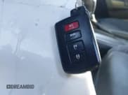 ✅ 2014 Toyota Corolla LE Eco • VIN: 5YFBPRHEXEP112133 • Lot: 43792354. Wystawiony na IAAI z przebiegiem 40 991 mil. Bezpłatny archiwum sprzedaży aukcyjnych z USA i szczegółowy raport historii pojazdu na DreamBid. Zdjęcie 11.