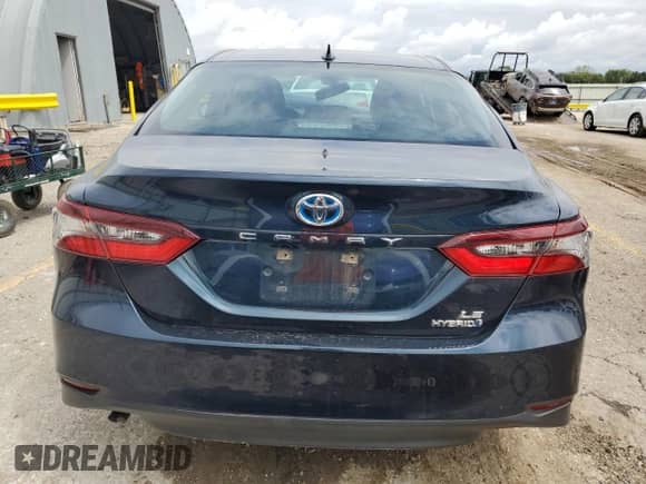 2021 Toyota Camry Hybrid LE with VIN 4T1C31AK9MU562662, listed as a Copart auction lot 70874675 with 197,127 mi miles and Salvage title. Bid and sale history available at DreamBid. Image 6.