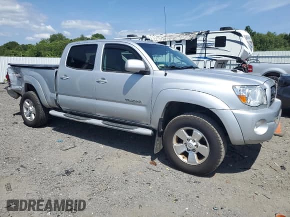 ✅ 2009 Toyota Tacoma • VIN: 3TMMU52N59M014790 • Lot: 61194175. Listed on Copart with 96,965 mi. Free auction sales archive from the USA and detailed vehicle history report at DreamBid. Image 4.