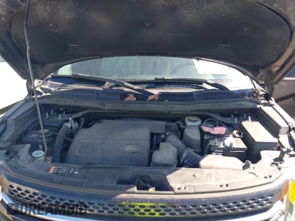 ✅ 2015 Ford Explorer Limited • VIN: 1FM5K7F80FGA66050 • Lot: 43587139. Wystawiony na IAAI z przebiegiem 101 284 mil. Bezpłatny archiwum sprzedaży aukcyjnych z USA i szczegółowy raport historii pojazdu na DreamBid. Zdjęcie 10.