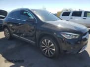 ✅ 2021 Mercedes-Benz GLA 250 • VIN: W1N4N4HB4MJ140710 • Lot: 80169505. Wystawiony na Copart z przebiegiem 33 850 mil. Bezpłatny archiwum sprzedaży aukcyjnych z USA i szczegółowy raport historii pojazdu na DreamBid. Zdjęcie 4.