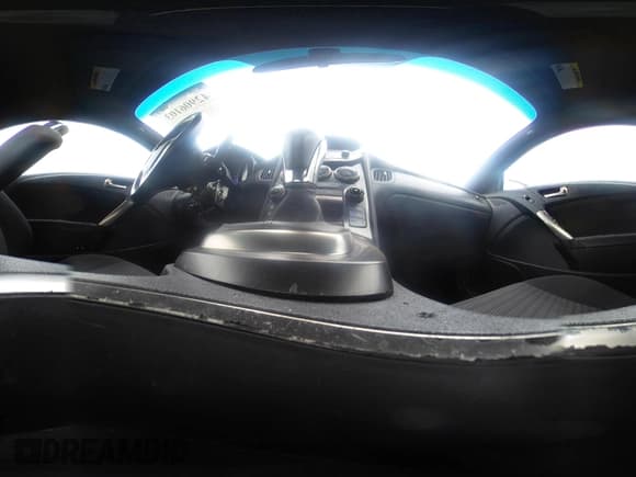 ✅ 2013 Hyundai Genesis Coupe 2.0T • VIN: KMHHT6KDXDU099174 • Lot: 42906103. Wystawiony na IAAI z przebiegiem 89 202 mil. Bezpłatny archiwum sprzedaży aukcyjnych z USA i szczegółowy raport historii pojazdu na DreamBid. Zdjęcie 19.